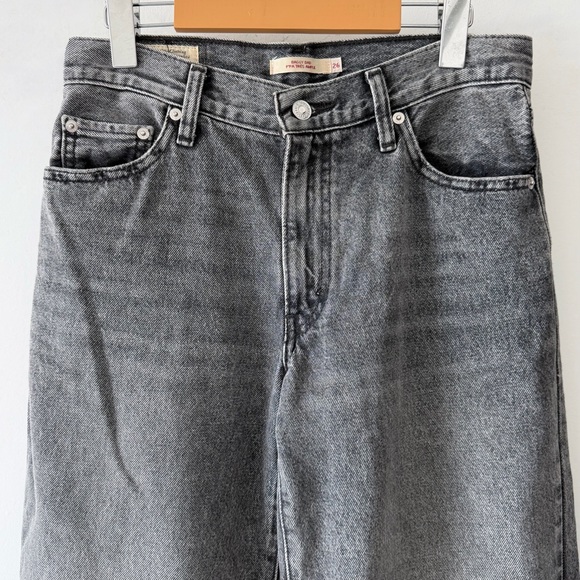 Levi’s Baggy Dad Waterless Grey Jeans High Rise Wide Leg Size 26 - Picture 3 of 15